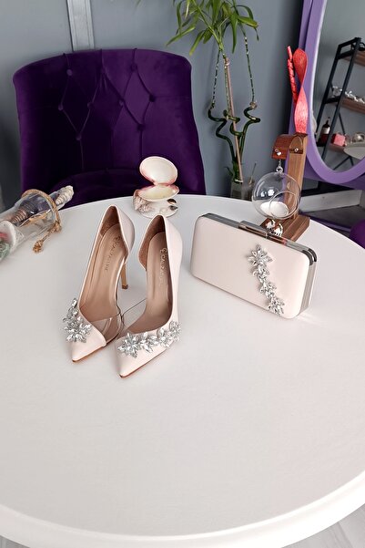 LA CALZATURE Bej Deri Çanta Takım 11cm Toppuklu Yıldız Aksesuarlı Abiye Kadın Ayakkabı