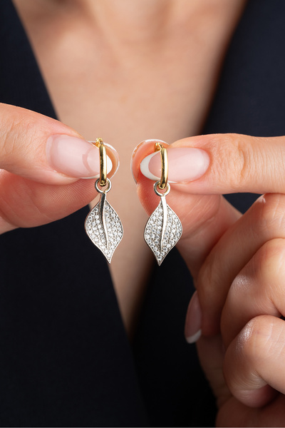 Silvano Jewelry 925 Ayar Gümüş Zirkon Taşlı Yaprak Küpe