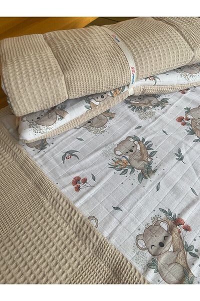 m montefair Koala in the Countryside Cream Padded Cushion and Blanket, 45*75 Mat, 80x80 Cm Blanket