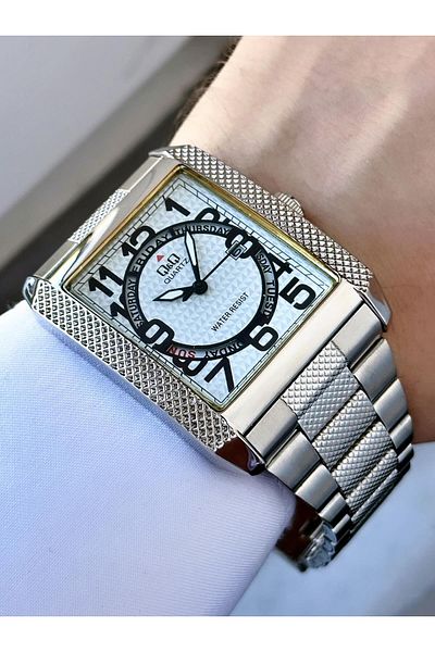 Q&Q Men's Silver Square Patterned Frame Style Analog Watch with Calendar and Day Display