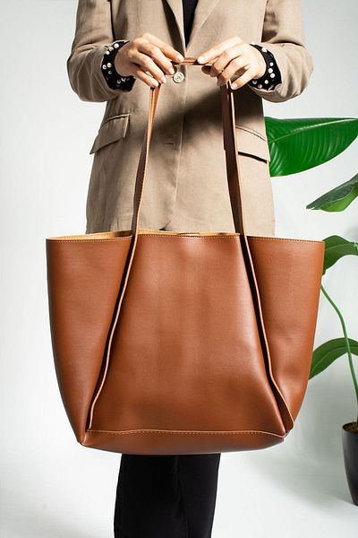 HONEY BAG ΜΟΝΤΕΛΟ ΛΟΝΔΙΝΟΥ ΜΕΓΑΛΟΥ ΜΕΓΕΘΟΣ ΤΣΑΝΤΑ ΧΕΡΙΟΥ ΚΑΙ ΩΜΟΥ