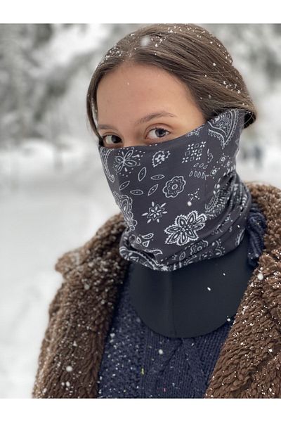 Motobros Ethnic Model Black and White Patterned Paphos Buff Bandana Neck Collar