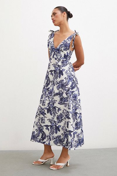 Never more Navy Blue V-neck Shoulder Strap Dress