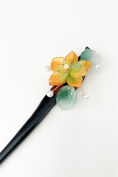Modex 18cm Flower Patterned Pearl Stick Hair Clip