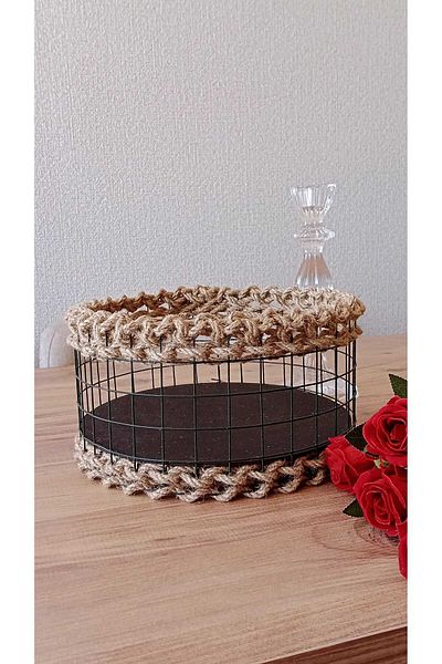 Egindra Round Decorative Wicker-Wire Basket - Fruit Bowl