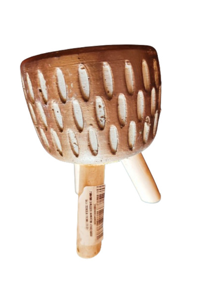 gala çiçekçilik ve tasarım AHŞAP AYAKLI DEKORATİF KAHVERENGİ TAŞ SAKSI