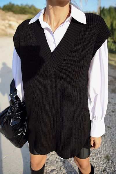 MODA MHE Women's Black V-Neck Slit Sweater Moda Mh ~