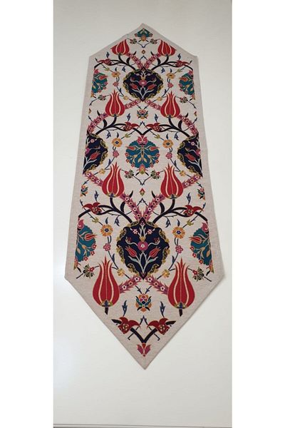 KIRLENT EV Tulip Pattern Tapestry Woven Runner