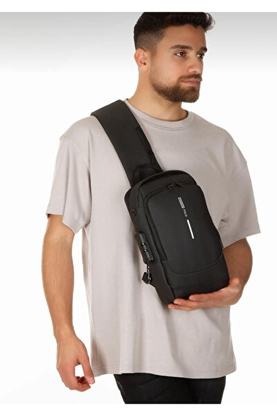 fao polo Pánský batoh na jednoručku s ochranou přes rameno v černé barvě