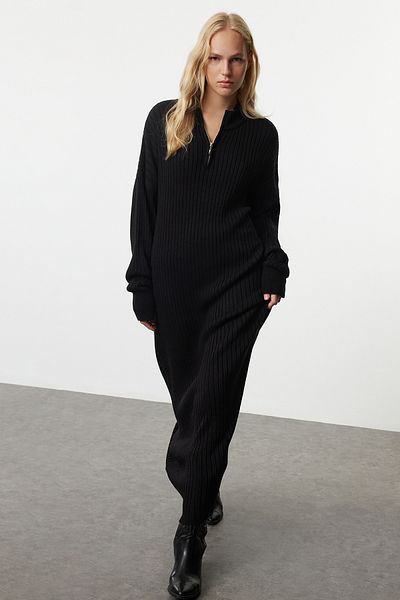 Trendyol Collection Wide Fit černé Maxi úpletové šaty - Twoaw25El00308