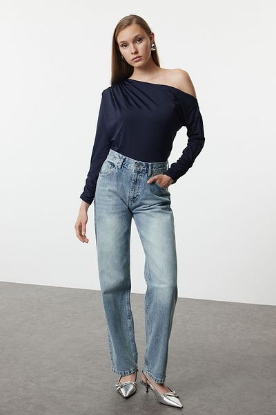 Trendyol Collection Rugalmas, drappos sötétkék kötött blúz – testhez simuló, Twoaw21bz1383