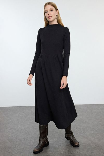 Trendyol Collection Flexibilní Maxi Pletené Šaty D - Černé, Pevný StojáKový Límec, Skater Límec TWOAW25EL00203