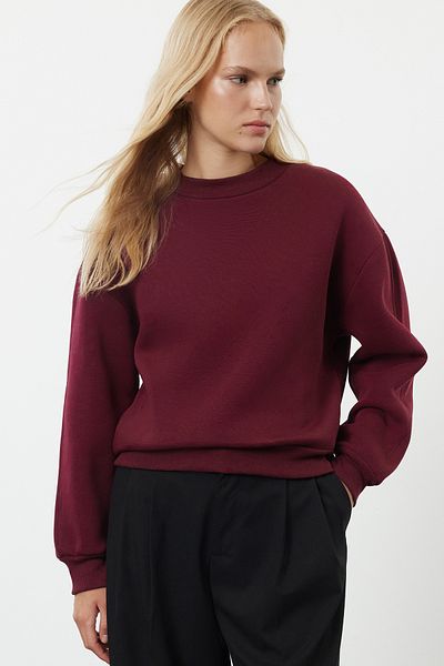 Trendyol Collection Bequemes Strick-Sweatshirt mit Rollkragenpullover aus bordeauxrotem Fleece – TWOAW20SW0584