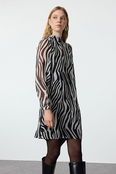 Trendyol Collection Black Mini Lined Straight Cut Winter Dress - Animal Pattern Twoaw25El00524