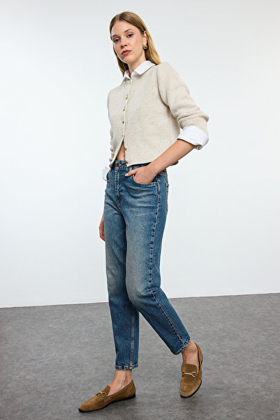 Trendyol Collection Magas derekú Vintage Slim Mom farmernadrág - sötétkék halvány hatású TWOAW25JE00156