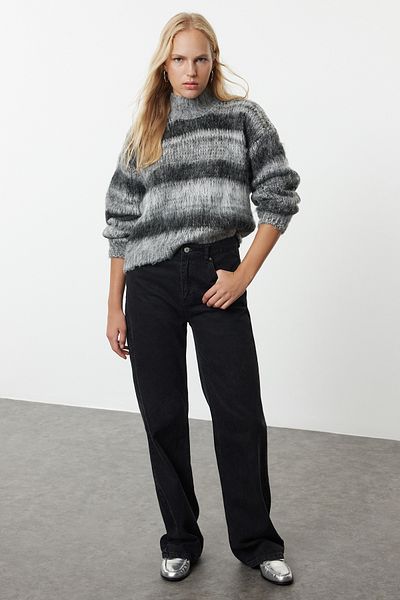 Trendyol Collection Soft Textured Black Knitwear Sweater - Twoaw25Kz00255