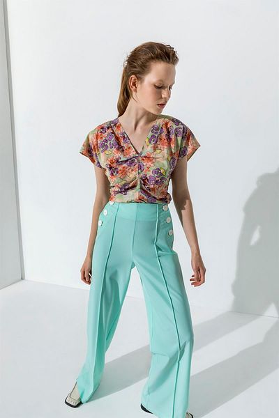 KAMEYA 23s10228 Model Blouse with Back Detail