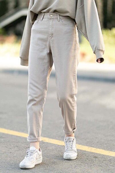 Geppetto Beige Colored Penolope Women's Mom Jean