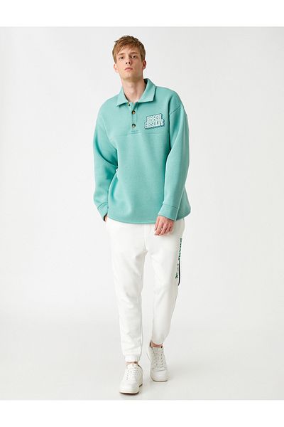 Koton Hemdkragen-Sweatshirt erhöht