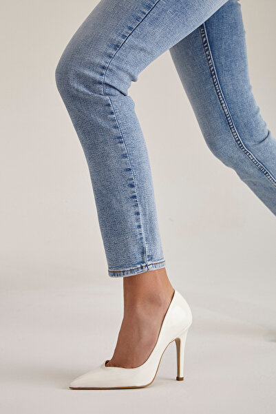 AYAKKABI PRENSİ Sensual White Patent Leather