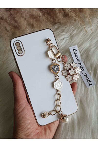 Aksesuarda Moda İphone XR Uyumlu Çiçekli Taşlı Incili El Geçmeli Lazer Kılıf