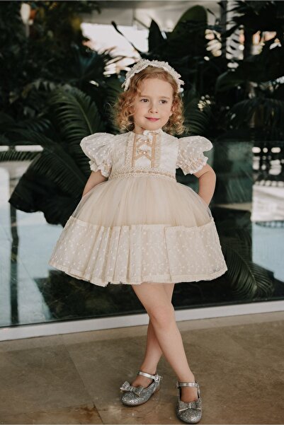 MIALORA EXCLUSİVE By Emel Ebru Özdemir Krem Rengi Özel Tasarım Kız Çocuk Vintage Elbise , Saç Aksesuarlı Kız Çocuk Abiye