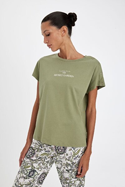 DeFacto Pijama Takım Baskılı Kısa Kollu Üst Desenli Beli Lastikli Alt-Fall in Love D5660AX24AU