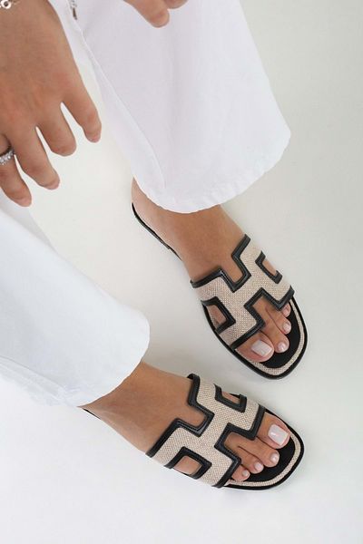 Shoeberry Black Straw Penny Women's Slippers - Plain Design