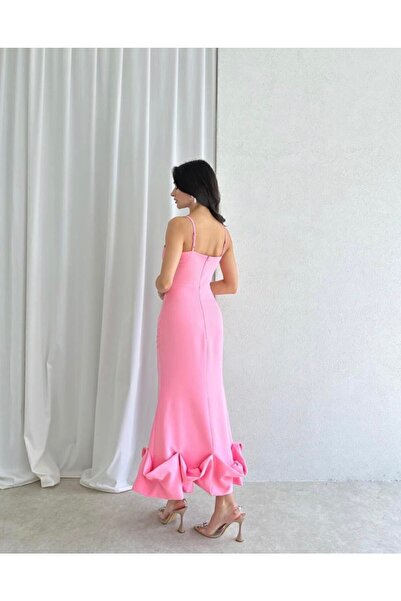 Afiş Butik Pembe Etek Ucu Asimetrik Kıvrımlı Midi Boy Elbise