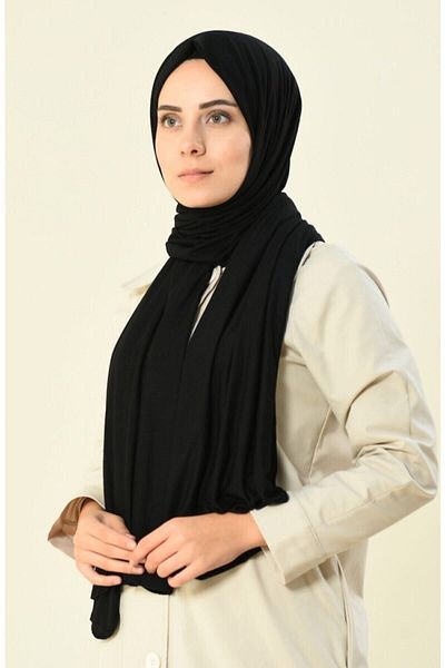 Larissa Scarf Black Combed Shawl