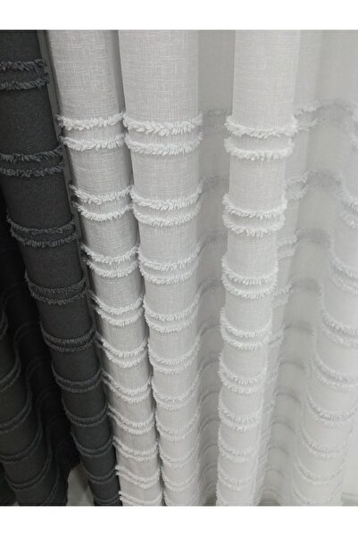 Vinaldi Ecru Linen Dreamer - Floor Beard Detail, Does Not Want Ironing 1/3 Close Pleat