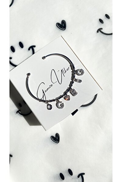 GAMZE Vip G Letter Steel Bracelet - Charm Design