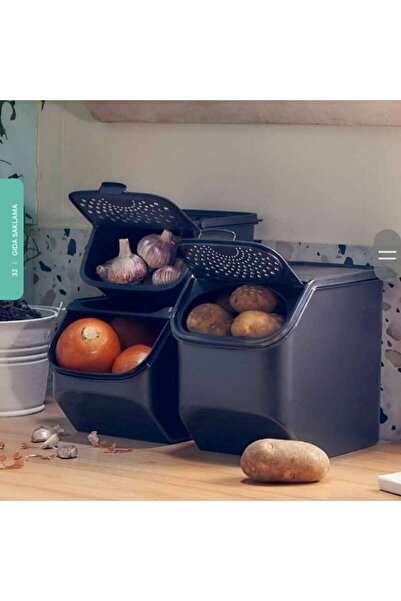 Tupperware Kiler Set.