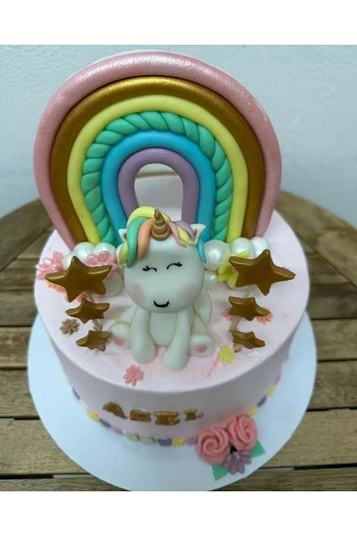 by şeyda palancı Unicorn Cake Figures
