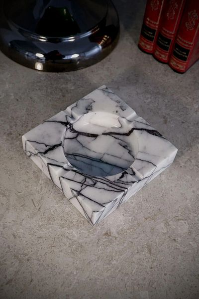 Voodo Concept Lilac Marble Ashtray 3x12x12cm