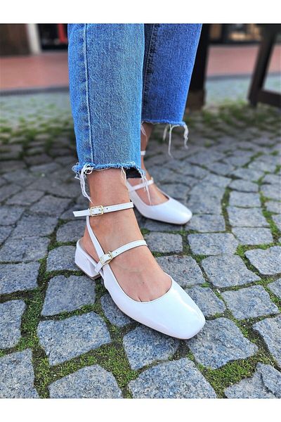 EPTC Mary Jane Slim Fit, albă, din piele lacuită, vintage, pătrată, cu vârful tocit, pantofi cu toc gros - 1nu este mare.