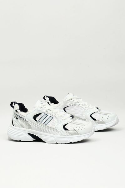 MC Jamper Men's White Navy Sneakers 2245