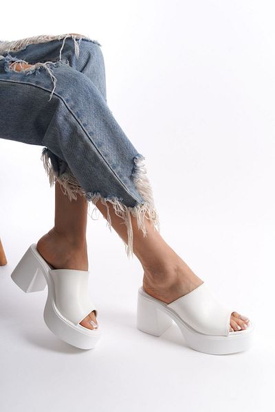 Limeo White High Wedge Heeled Faux Leather Single Thick Stripe Open Front Summer Women's Slippers Sandals
