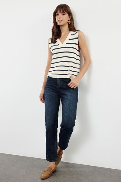 Trendyol Collection High Waist Midnight Blue Straight Jeans - TWOAW25JE00085