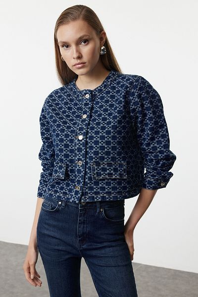 Trendyol Collection Sötétkék mintás zseb részlet Crrop farmer bomber dzseki TWOAW25CE00030