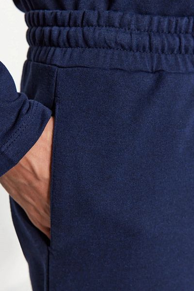 Trendyol Collection Sada pleteného pyžama v námořnické modré Regular Fit - Detail štítku TMNAW24PT00029