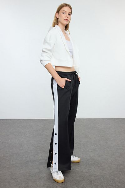 Trendyol Collection Scuba Fabric Diver Sports Sweatpants - Black Color Block, Snap Detail Thmaw25Ea00001