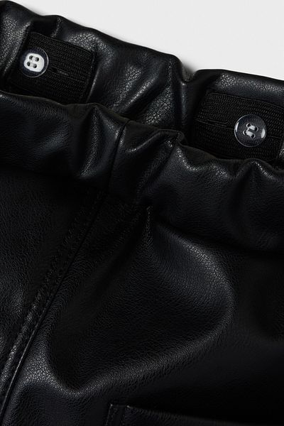 Name it Black trousers