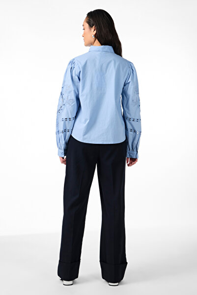 YAS. Primavara 1st Sample Imm. - Textil SMS și detaliu ornament