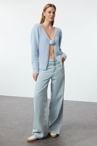 Trendyol Collection Cardigan de tricotaj albastru cu detaliu trandafir - TWOAW25HI00081