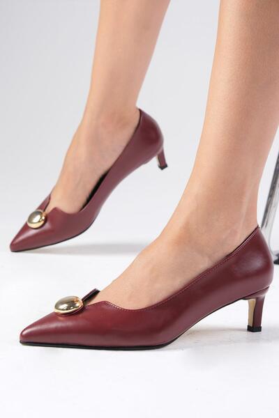 Mio Gusto Vínové dámské boty na podpatku Charlotte Colored Pointed Blunt Toe