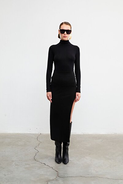 VATKALI Midi skirt with slit - Premium edition