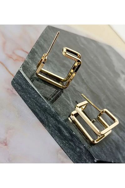 MEECY Gold Earrings