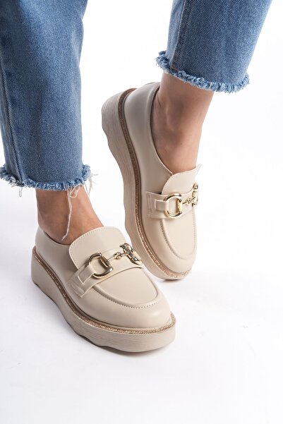 Limeo Кремави дамски обувки с метални детайли на лъскави райета с висока подметка Ежедневни мокасини