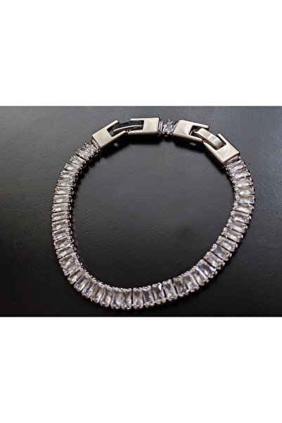 shesra سوار أنيق من الفولاذ من سلسلة VIP